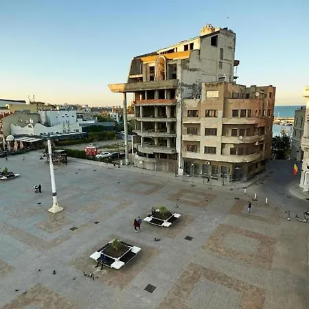 Apartment Piata Ovidiu Old Town